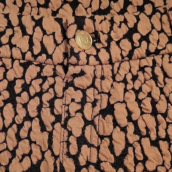 NWT Michael Michael Kors women's as textured pull-on pants in dark camel - Picture 4 of 10